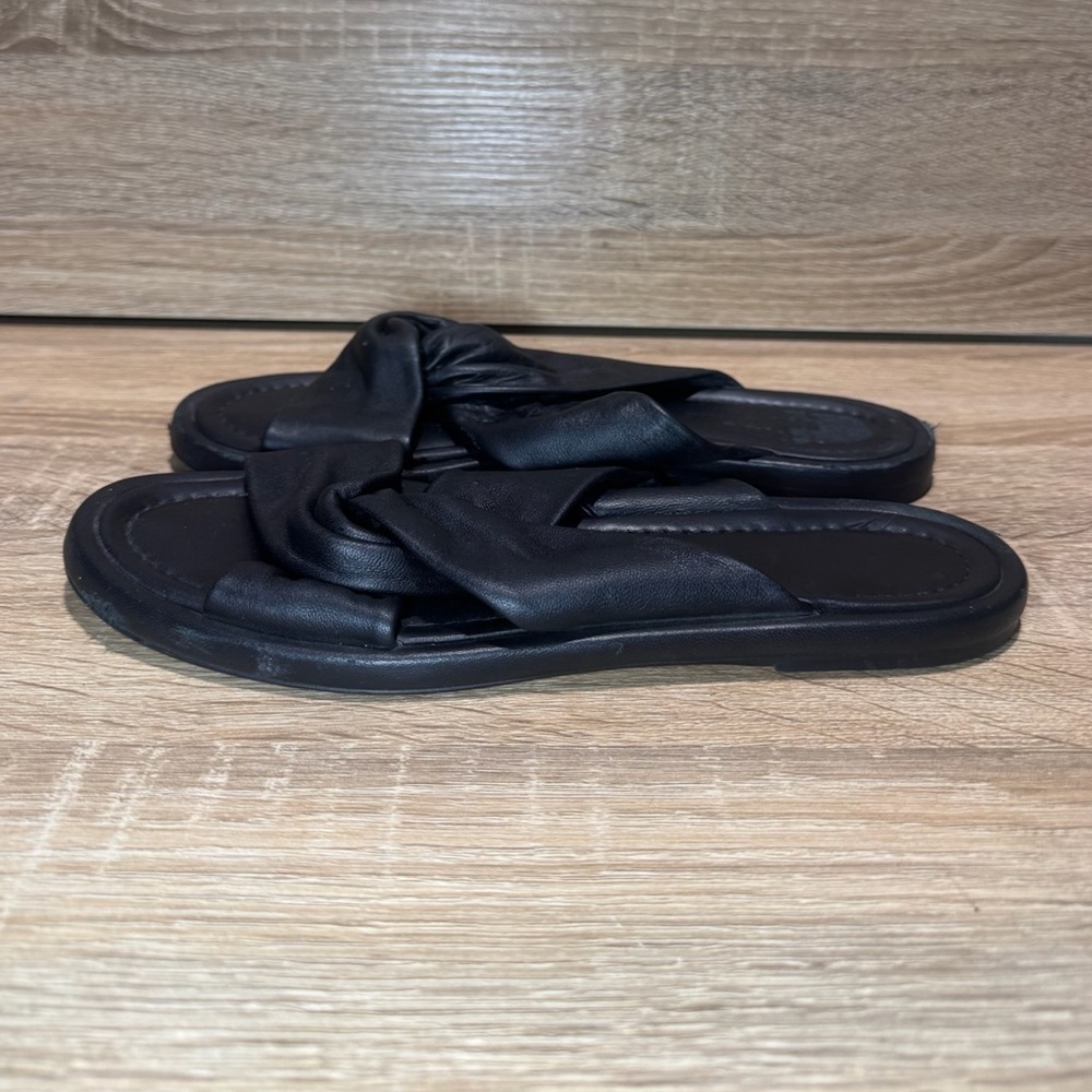 Everlane The Day Twist Slip On Sandals Black Leather Women’s Size 7.5 Flats - Picture 6 of 14